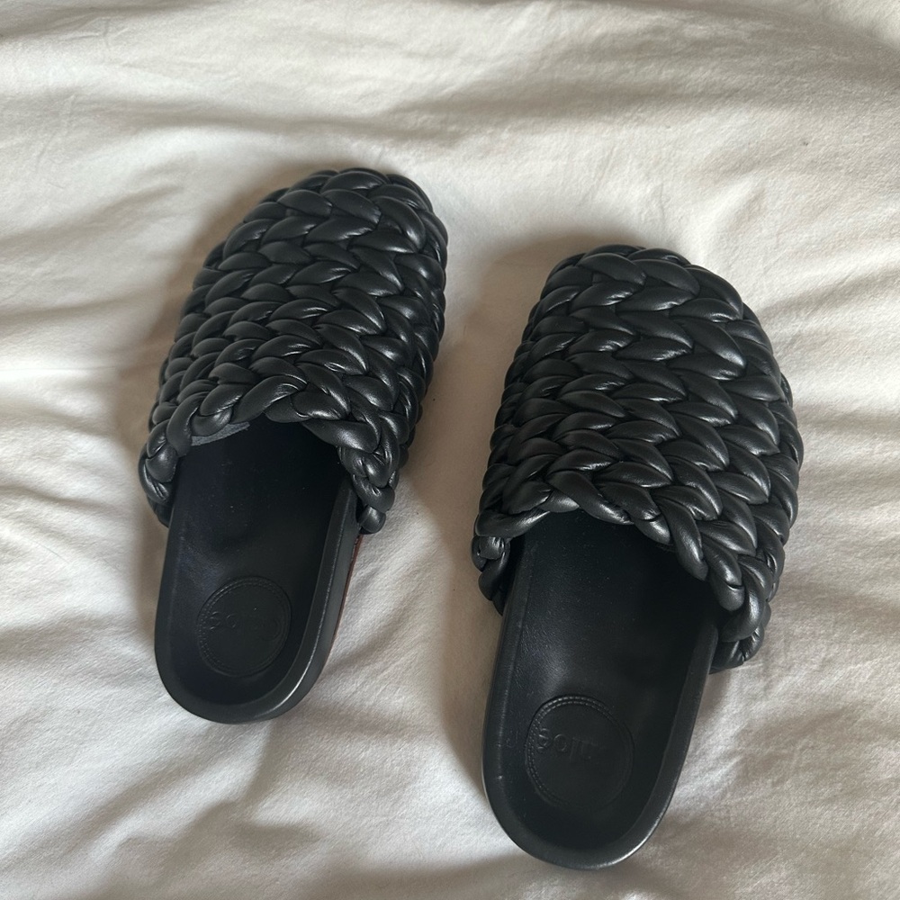 Chloé leather mules